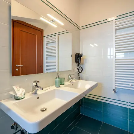 SIGIS RESIDENCE Fiumicino-2